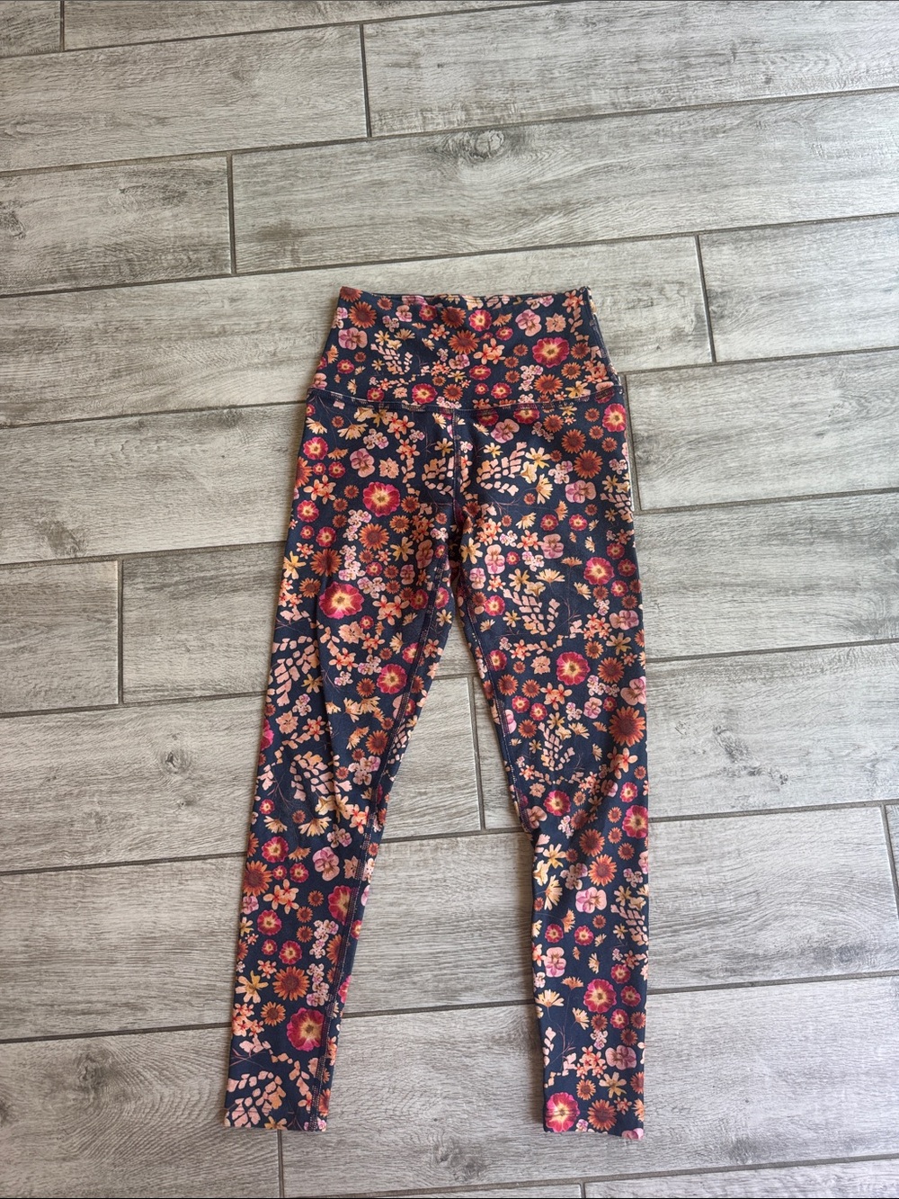 Beyond Yoga Floral set - Picture 5 of 8